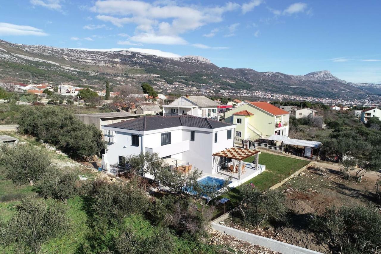 The Globetrotter'S Residence Kastel Novi ภายนอก รูปภาพ